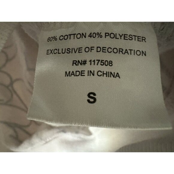 Disney 100 Mickey Mouse Sweatshirt Size S Chenille Patch 100th Anniversary - Picture 4 of 4